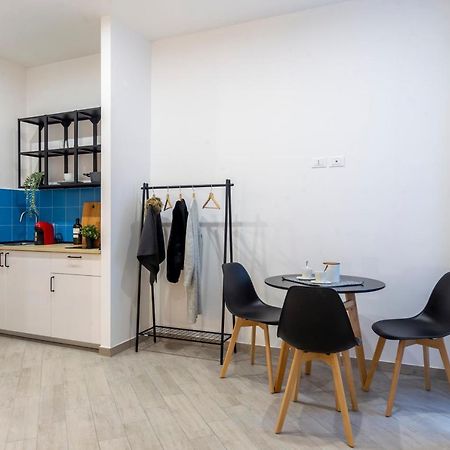 Cool And Stylish City Apartment - Wifi Trieste Eksteriør billede