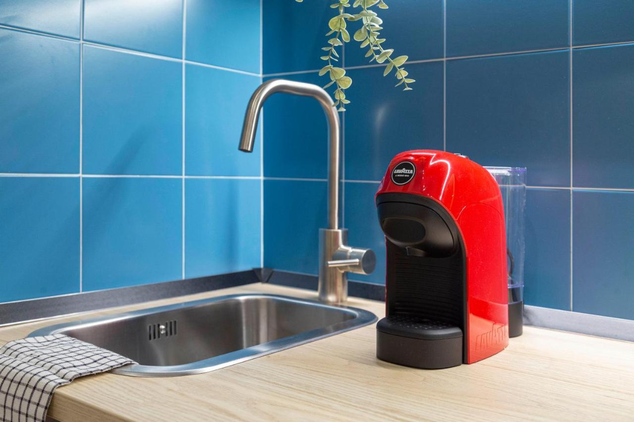 Cool And Stylish City Apartment - Wifi Trieste Eksteriør billede